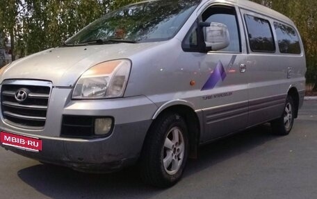Hyundai Starex I рестайлинг, 2006 год, 450 000 рублей, 1 фотография