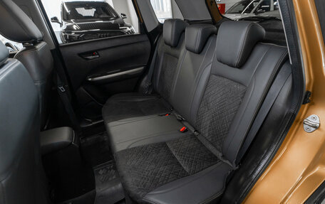 Suzuki Vitara II рестайлинг, 2018 год, 2 240 000 рублей, 12 фотография