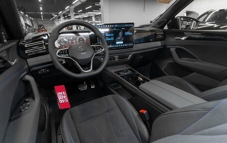 Volkswagen Tiguan, 2026 год, 4 840 000 рублей, 1 фотография