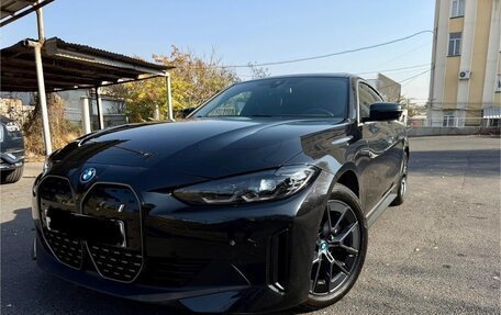 BMW i4, 2024 год, 3 000 000 рублей, 1 фотография