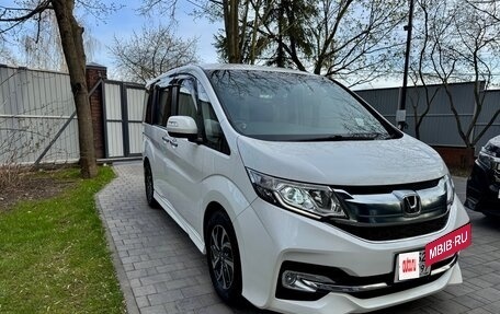 Honda Stepwgn IV, 2016 год, 1 599 000 рублей, 12 фотография