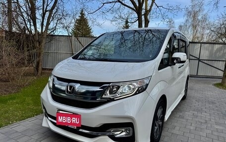Honda Stepwgn IV, 2016 год, 1 599 000 рублей, 13 фотография
