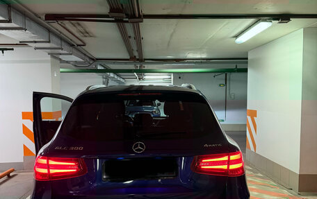 Mercedes-Benz GLC, 2018 год, 3 700 000 рублей, 14 фотография