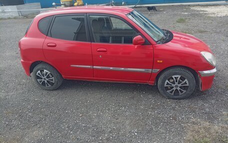 Daihatsu Sirion, 2003 год, 285 000 рублей, 3 фотография