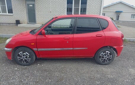 Daihatsu Sirion, 2003 год, 285 000 рублей, 4 фотография