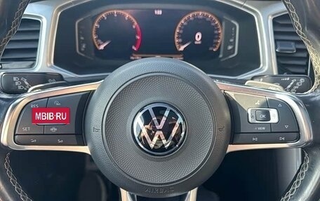 Volkswagen T-Roc I, 2023 год, 1 870 000 рублей, 10 фотография