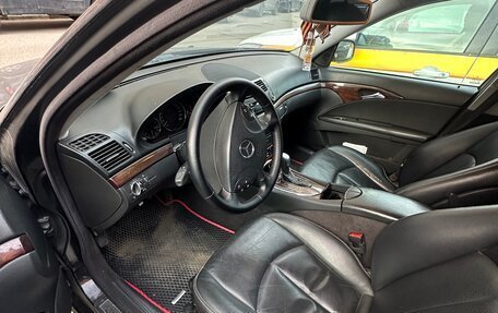 Mercedes-Benz E-Класс, 2006 год, 500 000 рублей, 15 фотография