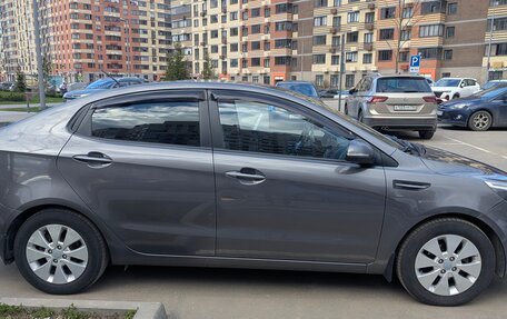 KIA Rio III рестайлинг, 2014 год, 890 000 рублей, 2 фотография
