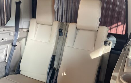 Land Rover Discovery IV, 2009 год, 1 500 000 рублей, 24 фотография