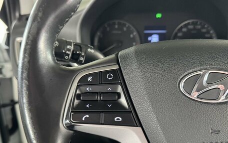 Hyundai Solaris II рестайлинг, 2017 год, 1 120 000 рублей, 11 фотография