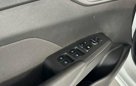 Hyundai Solaris II рестайлинг, 2017 год, 1 120 000 рублей, 21 фотография