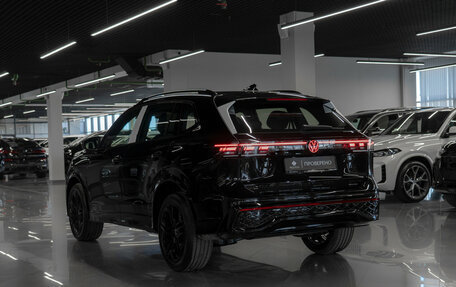 Volkswagen Tiguan, 2026 год, 4 840 000 рублей, 23 фотография