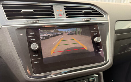 Volkswagen Tiguan II, 2018 год, 2 015 000 рублей, 15 фотография