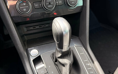 Volkswagen Tiguan II, 2018 год, 2 015 000 рублей, 17 фотография