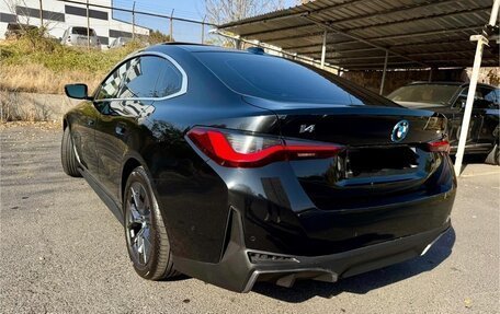 BMW i4, 2024 год, 3 000 000 рублей, 3 фотография