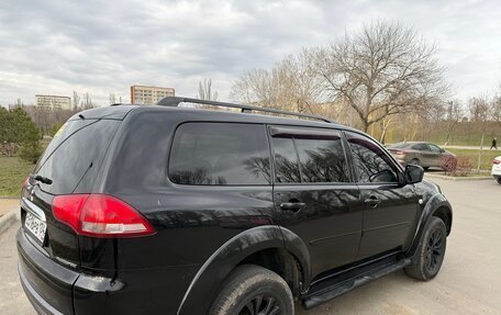 Mitsubishi Pajero Sport II рестайлинг, 2015 год, 1 700 000 рублей, 4 фотография
