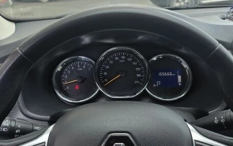 Renault Logan II, 2018 год, 750 000 рублей, 4 фотография