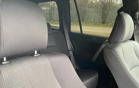 Toyota Land Cruiser Prado 150 рестайлинг 2, 2015 год, 3 380 000 рублей, 11 фотография