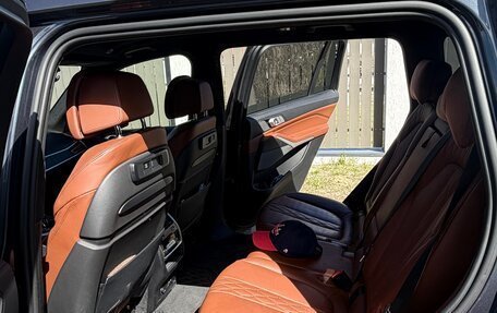 BMW X7, 2021 год, 8 900 000 рублей, 18 фотография