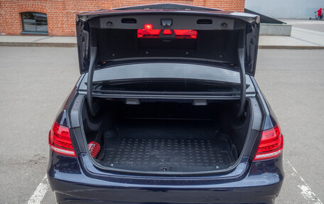 Mercedes-Benz E-Класс, 2014 год, 2 200 000 рублей, 15 фотография