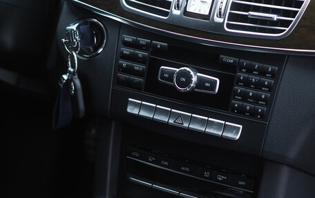 Mercedes-Benz E-Класс, 2014 год, 2 200 000 рублей, 30 фотография