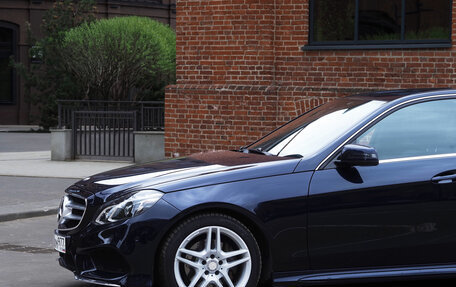 Mercedes-Benz E-Класс, 2014 год, 2 200 000 рублей, 34 фотография