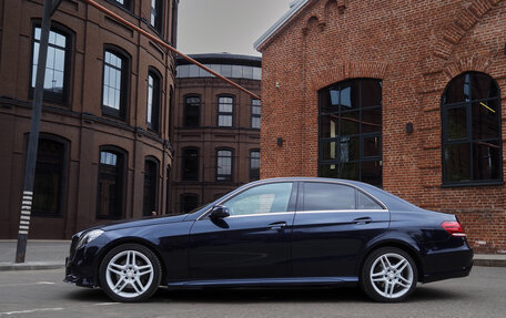 Mercedes-Benz E-Класс, 2014 год, 2 200 000 рублей, 33 фотография