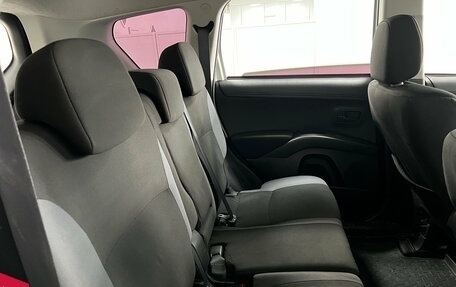 Mitsubishi Outlander III рестайлинг 3, 2011 год, 1 090 000 рублей, 14 фотография