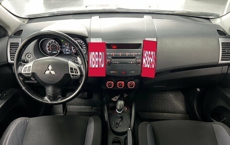 Mitsubishi Outlander III рестайлинг 3, 2011 год, 1 090 000 рублей, 11 фотография