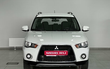 Mitsubishi Outlander III рестайлинг 3, 2011 год, 1 090 000 рублей, 5 фотография