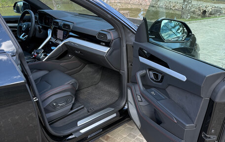 Lamborghini Urus I, 2020 год, 23 000 000 рублей, 33 фотография