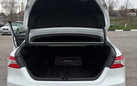Toyota Camry, 2020 год, 3 300 000 рублей, 9 фотография