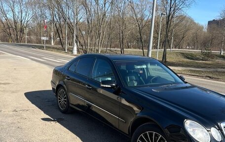 Mercedes-Benz E-Класс, 2005 год, 900 000 рублей, 5 фотография