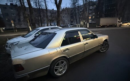 Mercedes-Benz W124, 1988 год, 200 000 рублей, 5 фотография