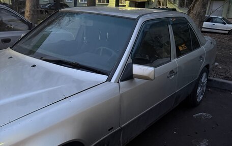 Mercedes-Benz W124, 1988 год, 200 000 рублей, 4 фотография