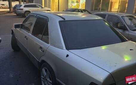 Mercedes-Benz W124, 1988 год, 200 000 рублей, 7 фотография