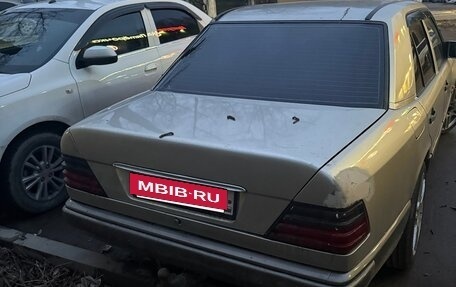 Mercedes-Benz W124, 1988 год, 200 000 рублей, 6 фотография