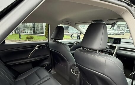 Lexus RX IV рестайлинг, 2022 год, 5 630 000 рублей, 2 фотография