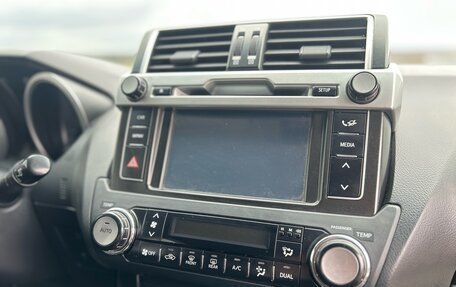 Toyota Land Cruiser Prado 150 рестайлинг 2, 2014 год, 4 400 000 рублей, 7 фотография