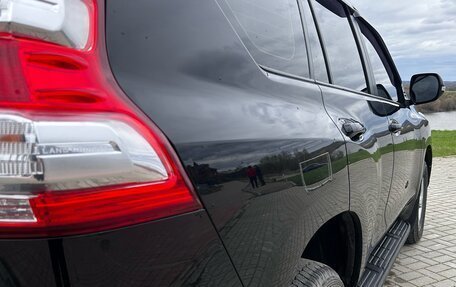 Toyota Land Cruiser Prado 150 рестайлинг 2, 2014 год, 4 400 000 рублей, 15 фотография