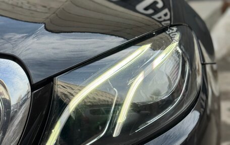 Mercedes-Benz E-Класс, 2019 год, 2 150 000 рублей, 34 фотография