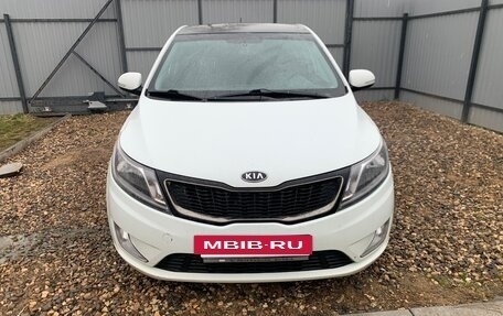 KIA Rio III рестайлинг, 2011 год, 900 000 рублей, 2 фотография