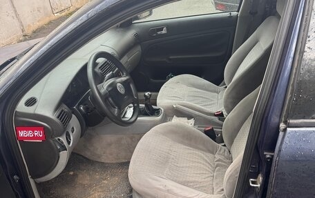 Volkswagen Passat B5+ рестайлинг, 1996 год, 180 000 рублей, 2 фотография