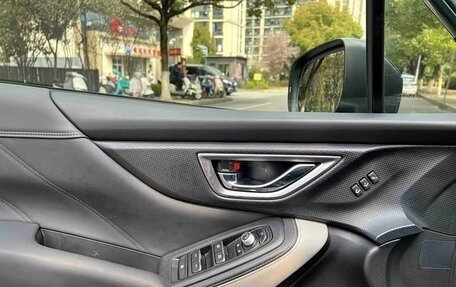 Subaru Forester, 2023 год, 3 070 000 рублей, 14 фотография