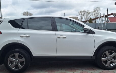 Toyota RAV4, 2018 год, 2 650 000 рублей, 6 фотография