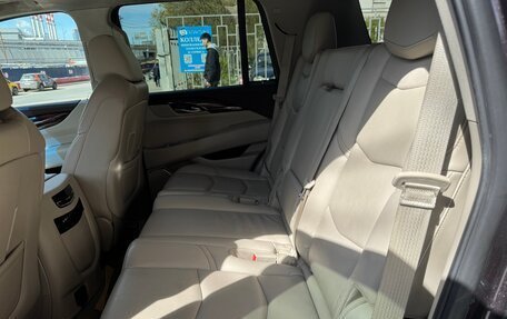 Cadillac Escalade IV, 2015 год, 3 100 000 рублей, 19 фотография