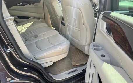 Cadillac Escalade IV, 2015 год, 3 100 000 рублей, 20 фотография