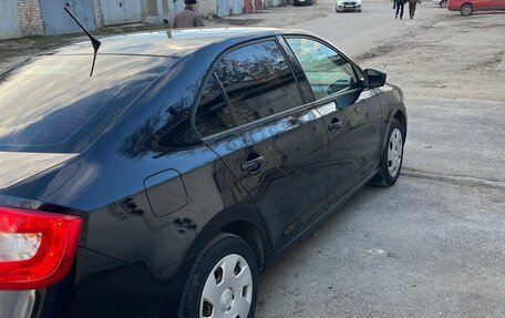 Skoda Rapid I, 2014 год, 1 130 000 рублей, 4 фотография