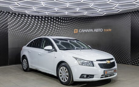 Chevrolet Cruze II, 2012 год, 533 000 рублей, 3 фотография