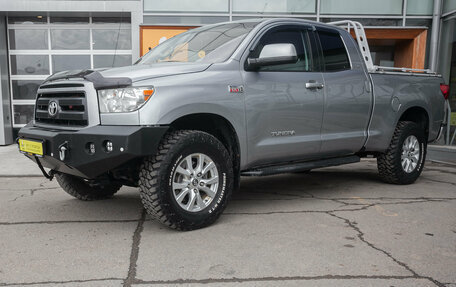 Toyota Tundra II, 2010 год, 3 359 000 рублей, 2 фотография